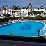 Beautiful In Apartamerica, Americas La140 * 美洲海滩